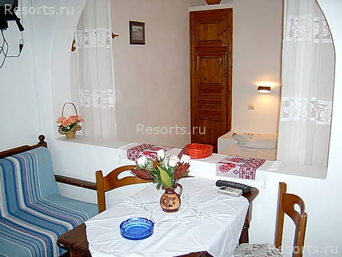 Annio Apartments 9